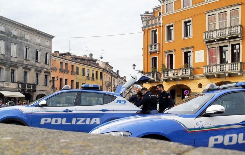 Un avocat și-a ucis fiul cu 3 lovituri de topor pentru că „nu voia să muncească”, în Italia: „Fiul meu era un om violent”