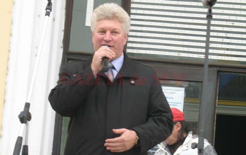 Mircea Guță, fostul primar din Calafat, a fost condamnat la închisoare alături de un bulibașă