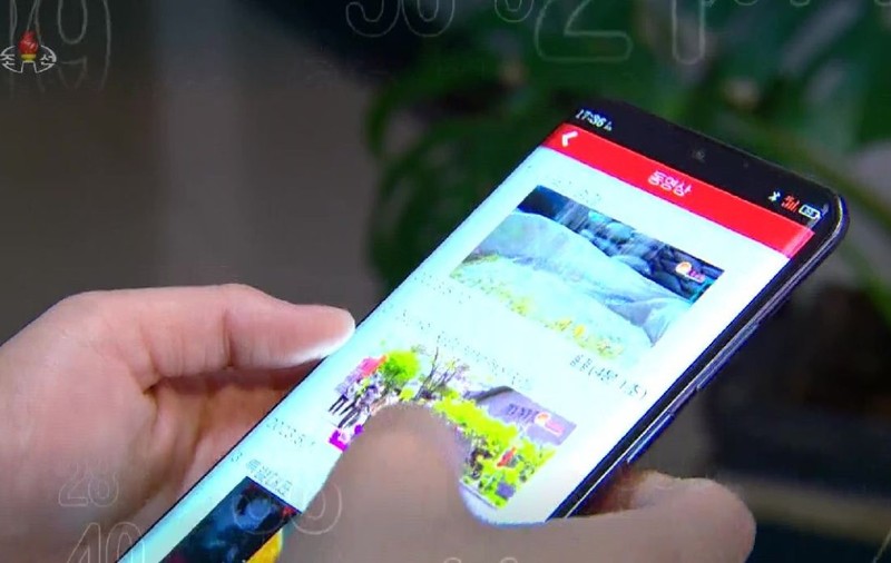 Funcțiile neobișnuite descoperite pe un smartphone „furat” din Coreea de Nord: ce cuvinte interzise sunt corectate automat