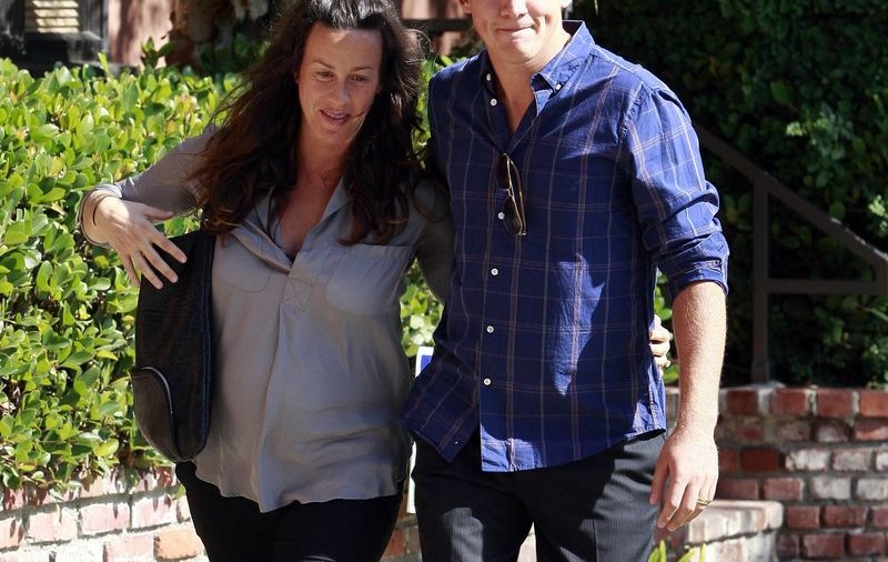 Alanis Morissette va avea un băieţel