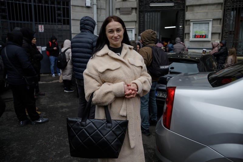 Ana vrea să se mute în România cu familia