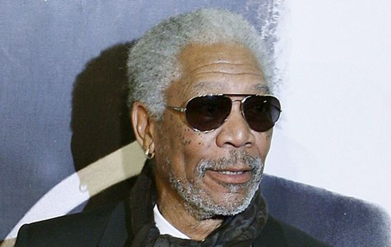 Morgan Freeman are o mână paralizată din 2008