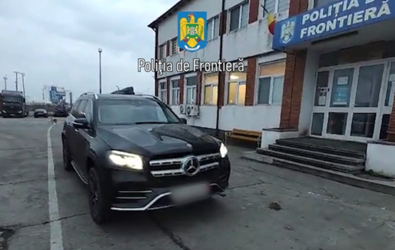 Mașină de lux căutată în Franța și găsită în Portul Constanța, la un pas să fie scoasă din țară | VIDEO