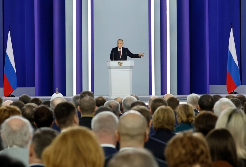 epa10481378 Russian President Vladimir Putin delivers his annual address to the Federal Assembly at the Gostiny Dvor conference centre in Moscow, Russia, 21 February 2023. About 1,200 people including lawmakers of Russian two-chamber parliament, Government members, heads of the Constitutional and Supreme courts, and regional governors, were invited to attend the event. 'The goal of the West is to inflict a strategic defeat on Russia, to end us once and for all. We will react accordingly, because we are talking about the existence of our country', Putin said to the Federal Assembly. He added that Russia suspends its participation in the strategic offensive arms treaty. EPA-EFE/DMITRY ASTAKHOV / SPUTNIK / GOVERNMENT PRESS SERVICE POOL MANDATORY CREDIT