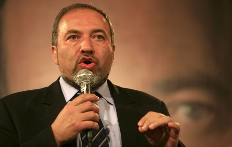 Viitorul ministru israelian de externe vorbeşte româna perfect