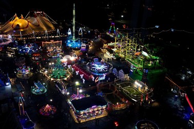 Winter Wonderland a revenit în Hyde Park din Londra după ce a fost anulat anul trecut din cauza pandemiei. | Foto: Profimedia