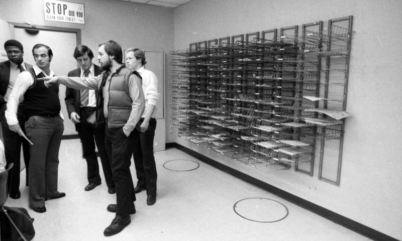 Lufthansa Heist robbery at JFK Airport. Estimated $5 million in cash and $875,000 in jewelry was stolen. Employe shows FBI men where he and others were tied during robbery. (Photo By: Nick Sorrentino/NY Daily News via Getty Images)