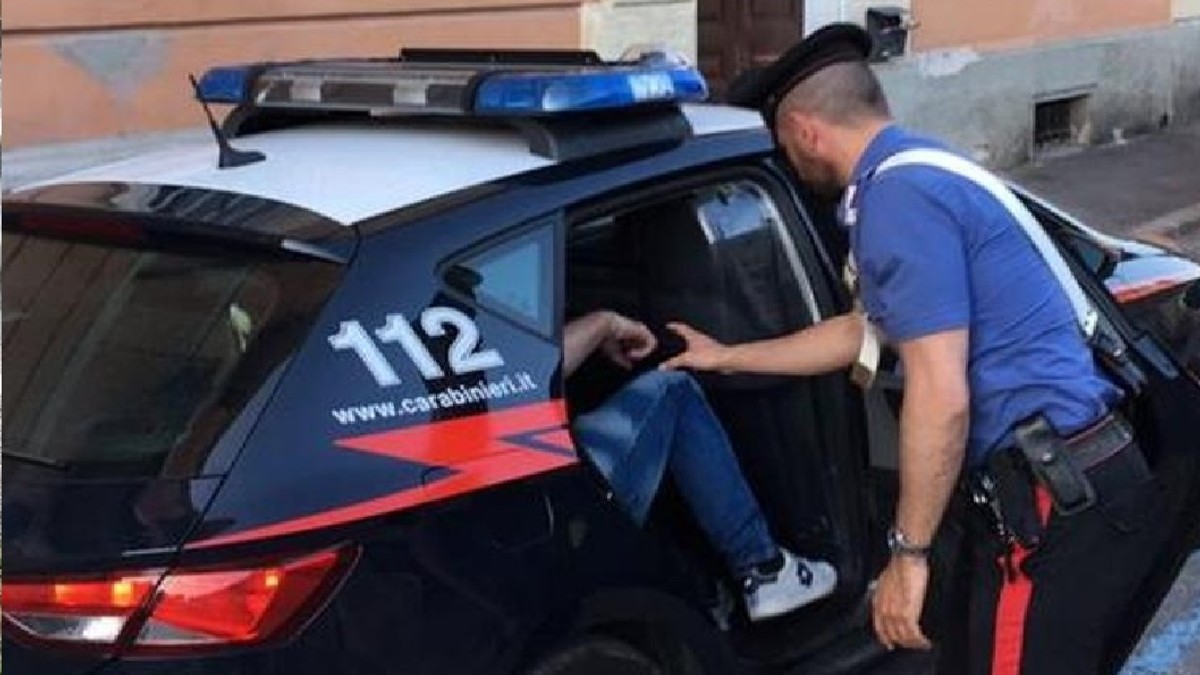 Un hoț cu antecedente a fost prins cu ajutorul a două fetițe!