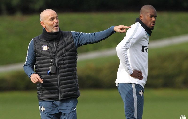 Inter Milano și-a pus antrenor nou. Pioli, tehnicianul pe care Lazio l-a dat afară în luna aprilie, a condus azi primul antrenament / VIDEO