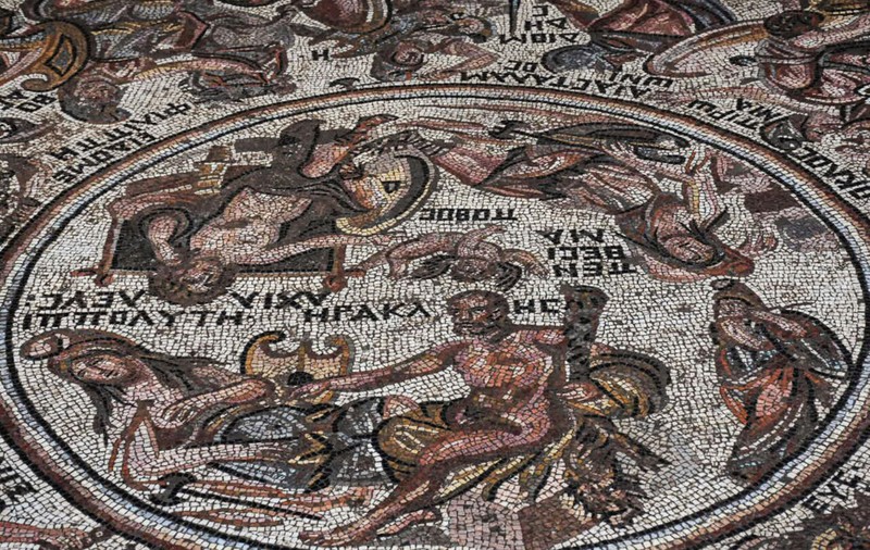 Mozaic roman rar, vechi de 1.600 de ani, descoperit într-un sit arheologic din Siria