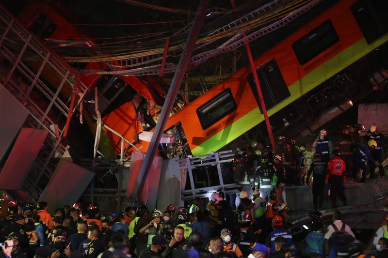 24 de decese după prăbușirea metroului în Mexico City | Foto: Profimedia