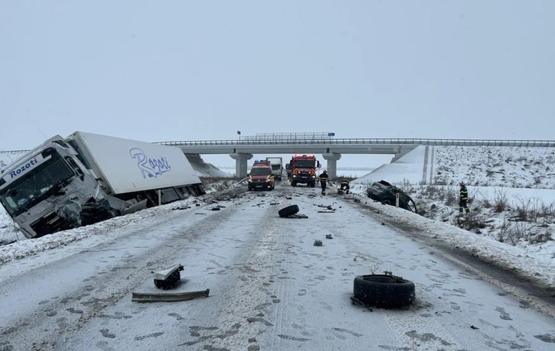 Șofer de 31 de ani, decapitat, după ce a intrat într-un TIR, pe centura orașului Timișoara