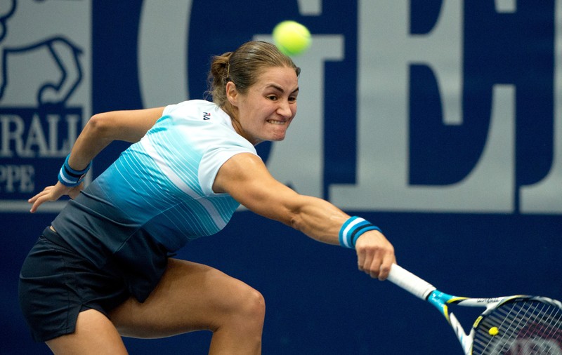 Monica Niculescu - Ana Konjuh 6-1, 4-6, 2-6. Umilită de-o adversară minoră!