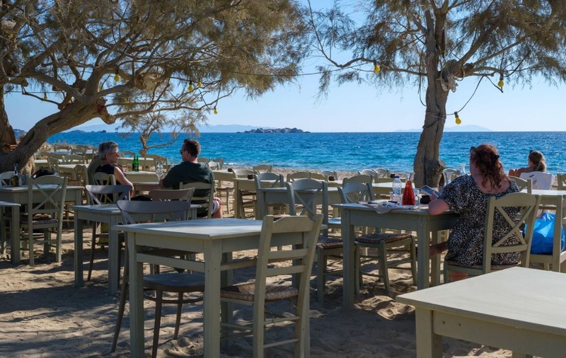 Grecia caută cu disperare să angajeze 80.000 de oameni: „Sunt necalificați și lipsiți de experiență”