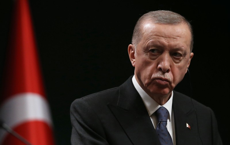 Lui Recep Erdogan i s-a făcut rău în direct, în timpul unui interviu. „Luni şi marţi a fost mult de muncă”