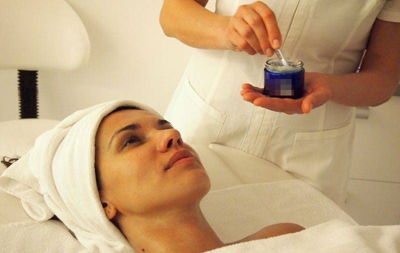 Mirela Stelea îşi întreţine pielea cu extract de caviar: "Mă simt ca la 20 de ani"
