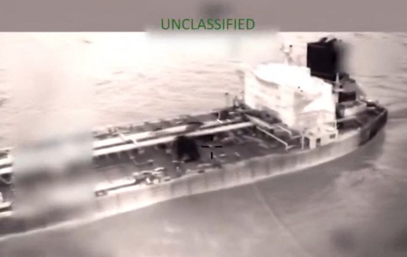 SUA au mai confiscat un petrolier din flota-fantomă și vânează încă patru care navighează sub steagul Rusiei în Atlantic
