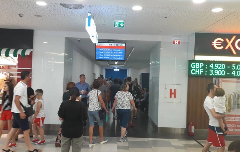 FOTO&VIDEO/ Un nou sediu pentru Eliberarea și Evidența Pașapoartelor Simple în București. Premierul Tudose a venit în inspecție