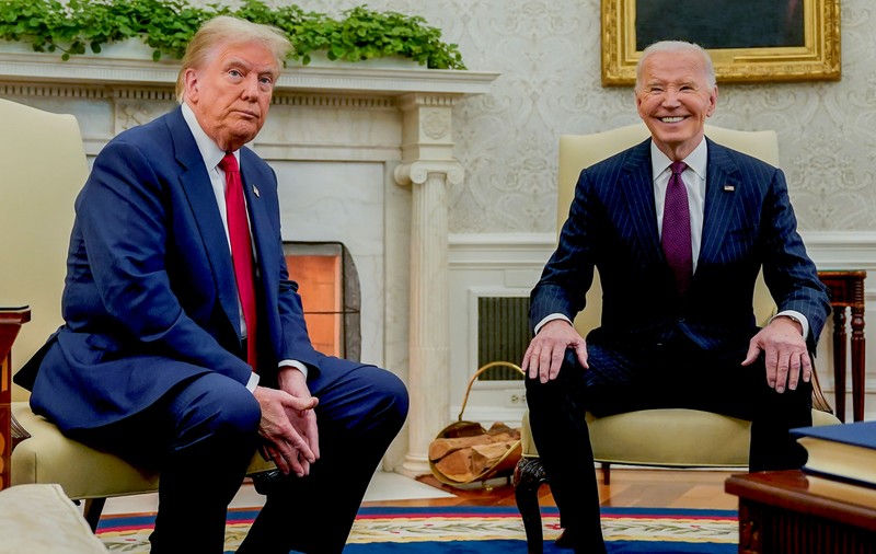 Orientul Mijlociu: Urmează staţia Trump, cu peronul pe dreapta extremă...
