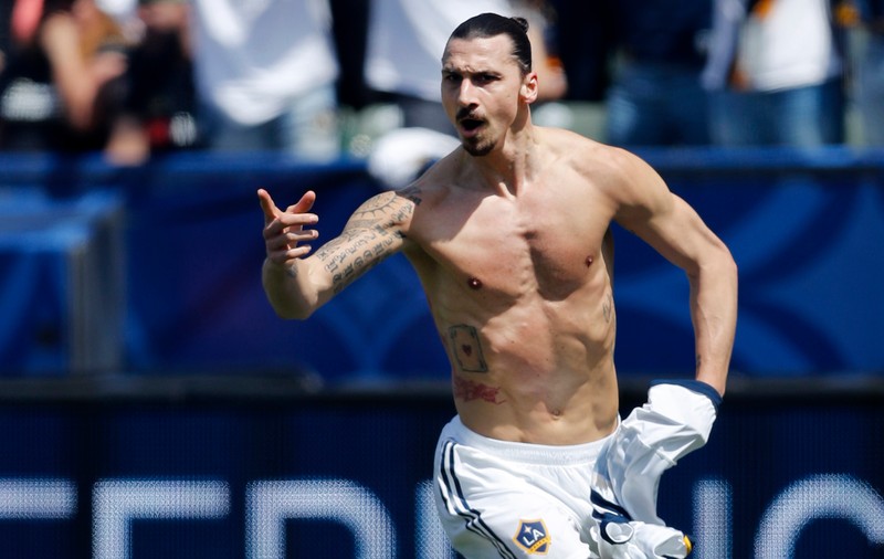Zlatan Ibrahimovic și-a schițat echipa de vis. I-a uitat pe Chivu și pe ”Maradona” Mitea