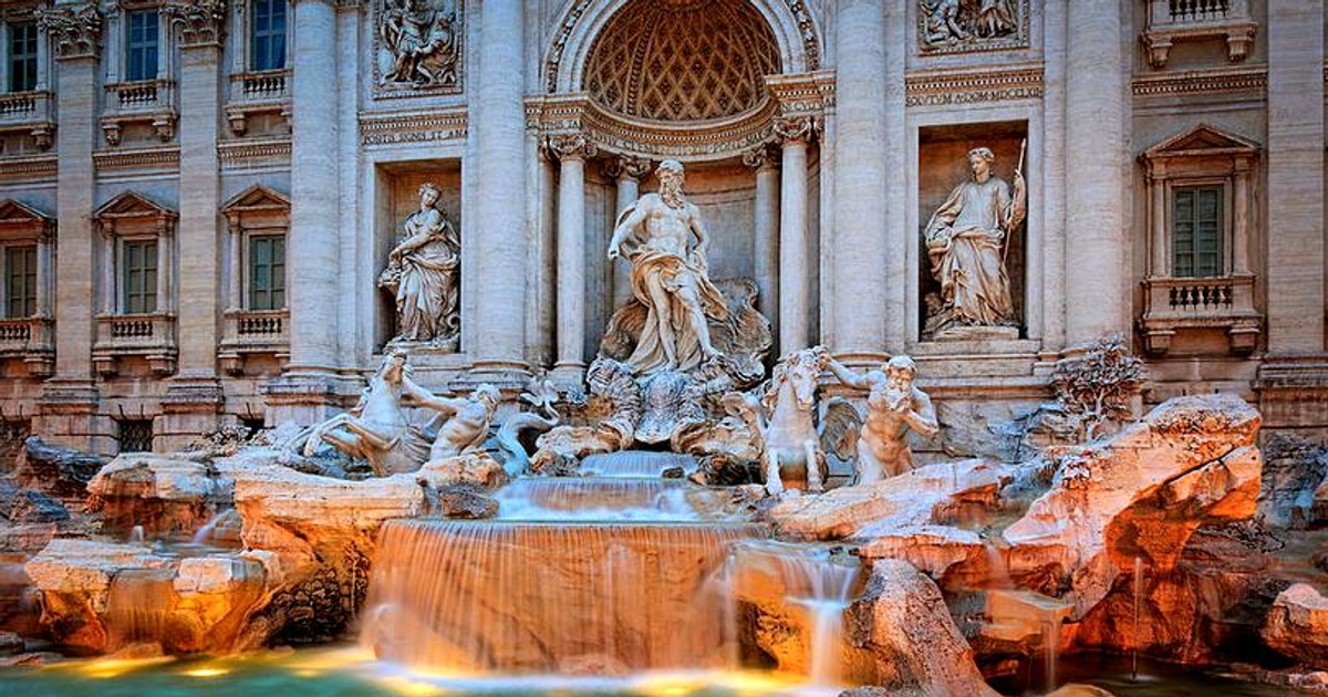 Un român și-a gravat numele pe monumentul Fontana di Trevi. A fost arestat de polițiști
