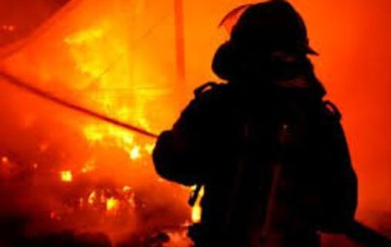 Incendiu la un hotel din Brașov. Zeci de turiști au fost evacuați