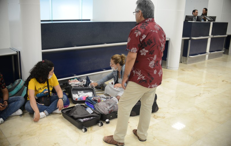 Bogdan Aurescu i-a cerut  ministrului de externe din Mexic măsuri urgente pentru îmbunătăţirea situaţiei românilor blocați pe aeroportul din Cancun