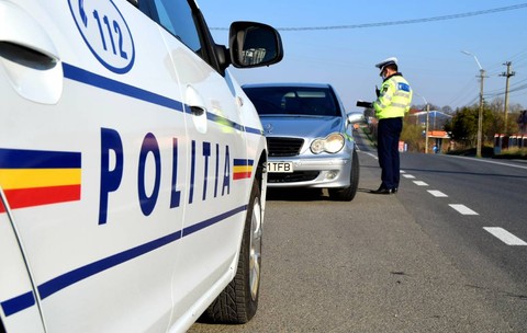 Șofer de 71 de ani, prins cu 128 km/h lângă Timișoara. Ce amendă uriașă a primit