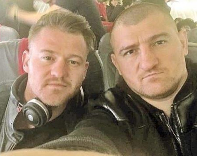 Imagini cu kilogramele de aur ridicate de la percheziții! Fratele lui Cătălin Moroșanu, printre suspecții grupării