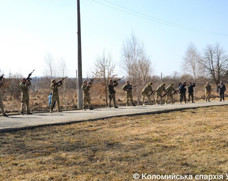 INTERVIU. Mărturia fiicei unui militar ucis în Ucraina: „Tata avea un vis că, într-o zi, naţiunea lui se va ridica deasupra influenţei Kremlinului şi a propriilor oligarhi”