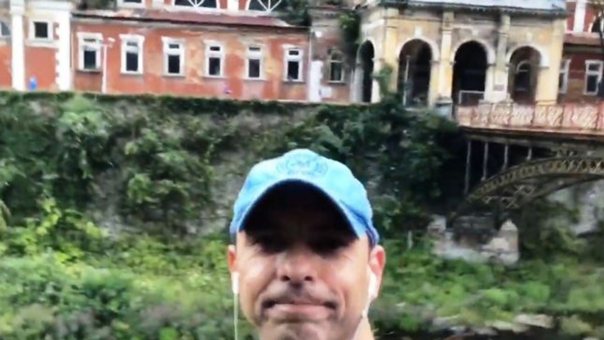Dan Negru, revoltat de starea stațiunii Băile Herculane. Dan Negru, la Băile Herculane