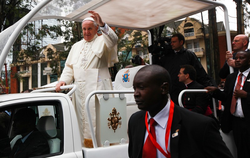 Nu se teme de teroriști, doar de tânțari! Papa Francisc, în vizită în Kenya, în ciuda problemelor de siguranță
