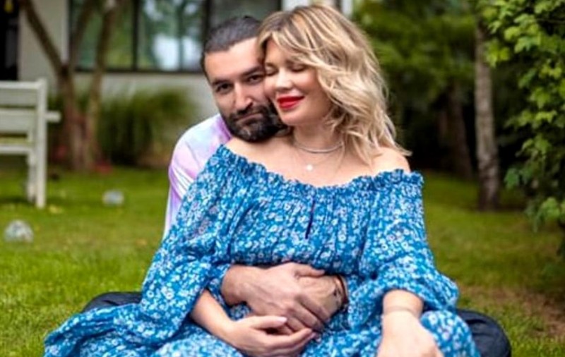 Gina Pistol, imagine neașteptată cu fiica ei și a lui Smiley. Cum a îmbrăcat-o pe micuța Josephine