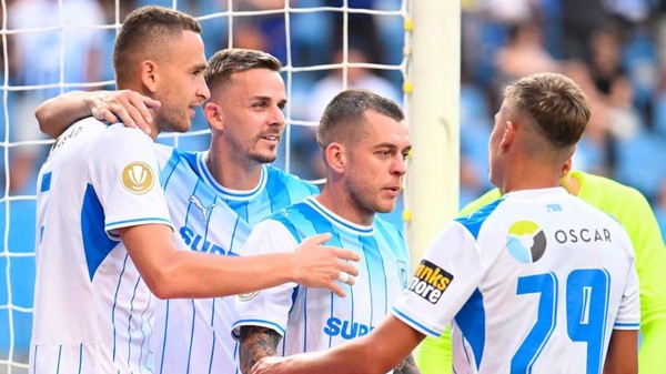 Universitatea Craiova începe parcursul din grupele Conference League | sursa foto: Facebook - Universitatea Craiova