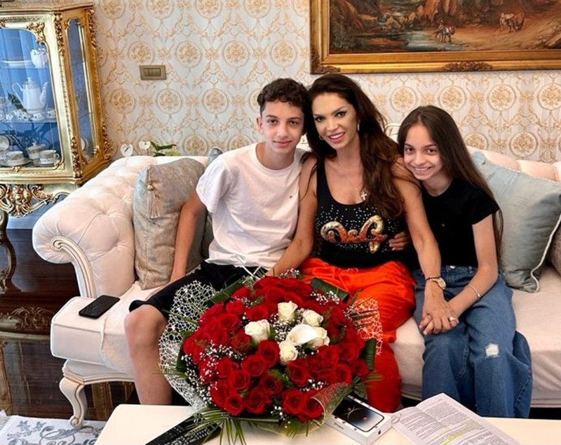 Cum a rămas Cristina Spătar însărcinată, deși medicii i-au spus că nu poate avea copii. Artista rupe tăcerea. „Am făcut 8 sau 9 fertilizări in vitro”