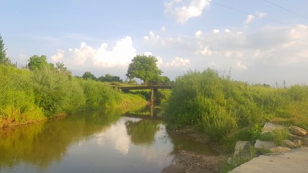 Unul dintre podurile din satul Şercăiţa