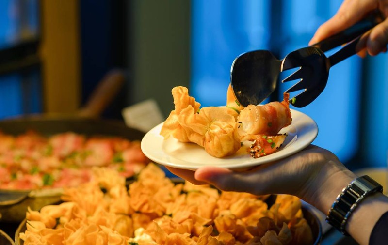 Restaurantul din Europa în care plătești în plus dacă mănânci prea mult și ți se face rău