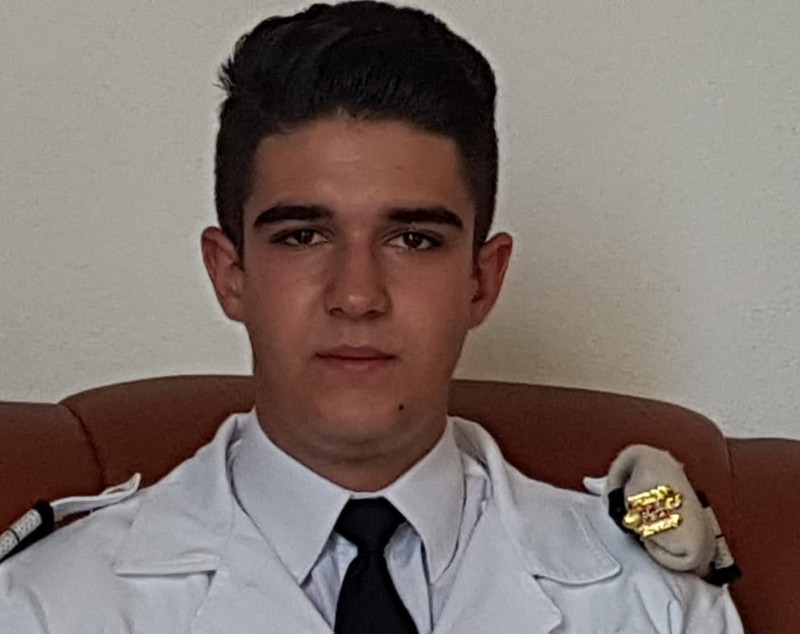 REPORTAJ/ Cornel Victor Barbu, românul admis la Academia Navală a SUA: “Bunica așa mi-a spus: cu un ochi plâng, dar cu altul sunt fericită"