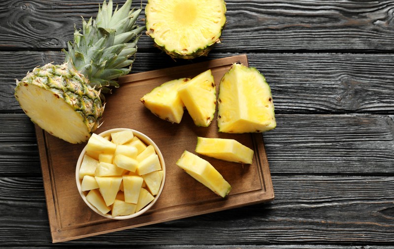 Ananas - beneficii pentru sănătate. Cât ananas este recomandat să mănânci zilnic