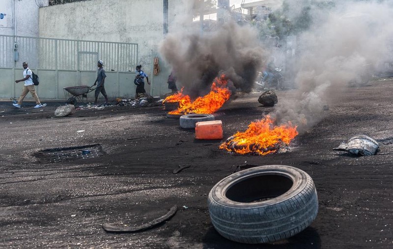 Cel puțin 50 de victime, în Haiti, după explozia unui camion-cisternă. „Este imposibil să le identificăm”