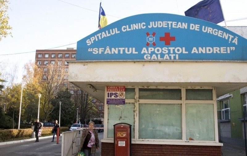 Zeci de persoane s-au luat la bătaie la Galați. Patru sunt în stare gravă la spital
