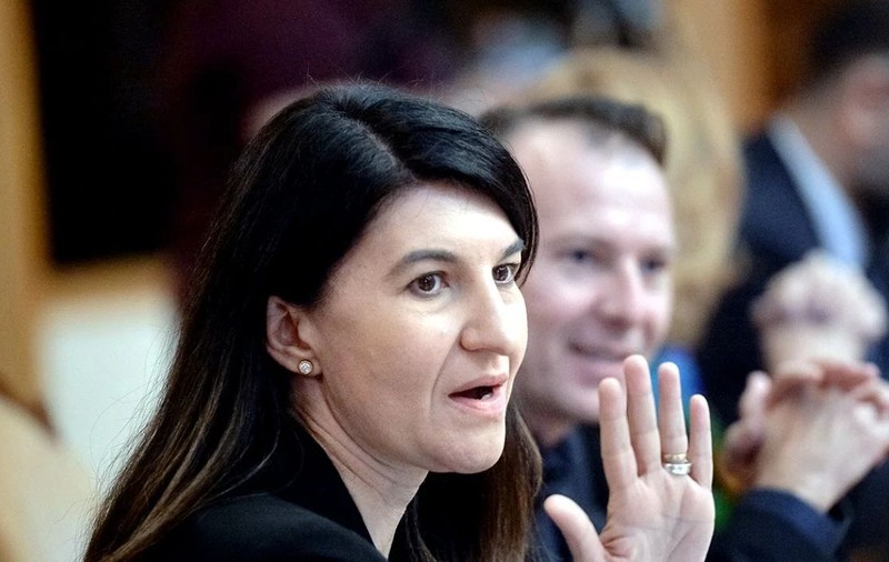 Standard & Poor's: Pensiile vor creşte cu aproximativ 10%, Guvernul va renunţa la majorarea cu 40%, din septembrie