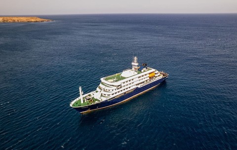 Zeci de pasageri de pe nava MV Hondius, infectați cu hantavirus, au dispărut pe o insulă din Atlantic