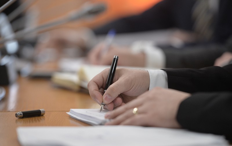 Asiguraţii pot beneficia de concediu şi indemnizaţie pentru carantină, anunță Inspecția Muncii