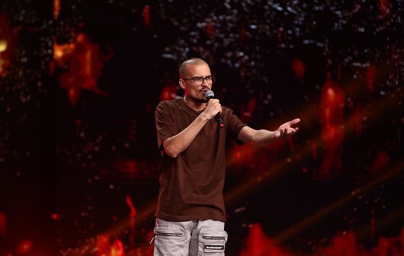 Claudiu Medeș este al șaselea finalist „iUmor”, sezonul 11. Mihai Bendeac: „Mi s-a părut senzațional”