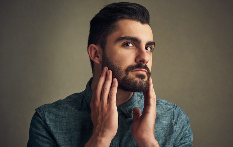 Îngrijirea bărbii: Sfaturi și trucuri pentru un look perfect