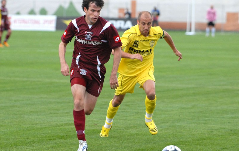 Rapid s-a împotmolit la Răzvan Lucescu acasă