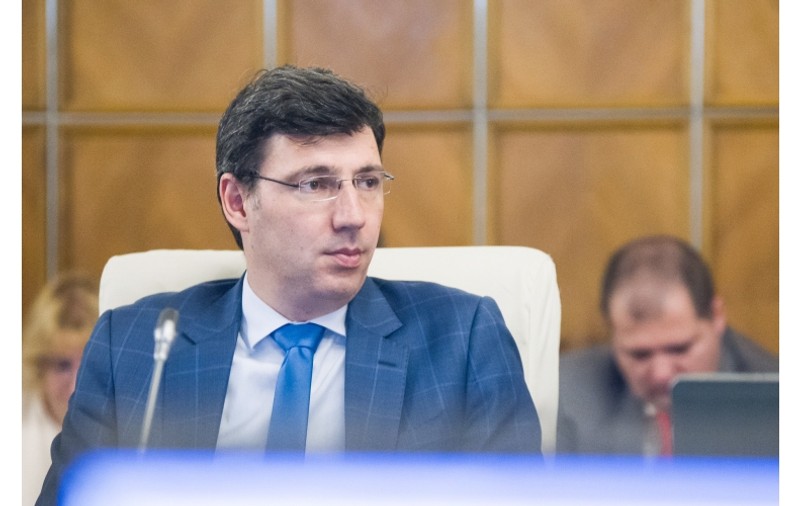 UPDATE. Plata defalcată a TVA devine obligatorie de la 1 ianuarie 2018