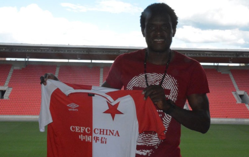 Adio, Steaua! Stoperul Ngadeu, de la FC Botoșani, la Slavia Praga