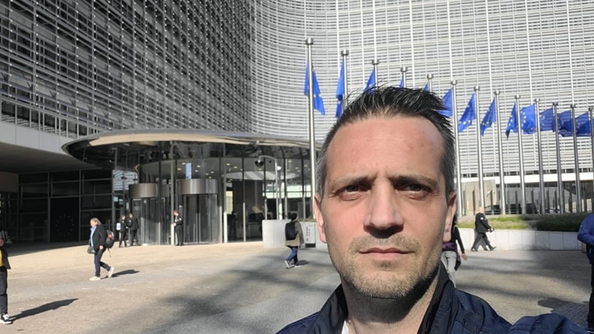 AUR l-a exclus pe Bogdan Crefelean, prins în flagrant când a primit mită 1.500 de lei. Foto: Facebook Bogdan Crefelean